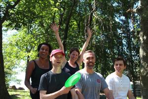 Researchers win a game of Ultimate Frisbee!